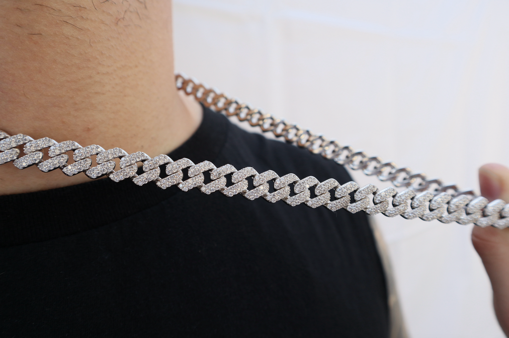 Miami Cuban Chain Iced Out